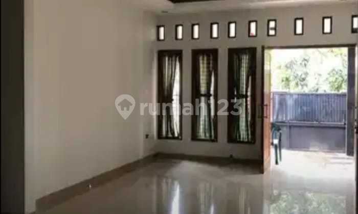 House in Vila Mutiara Serpong Pondok Jagung - Tangsel