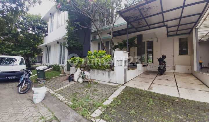Rumah di Emerald View Bintaro Jaya Deket Rumah Sakit