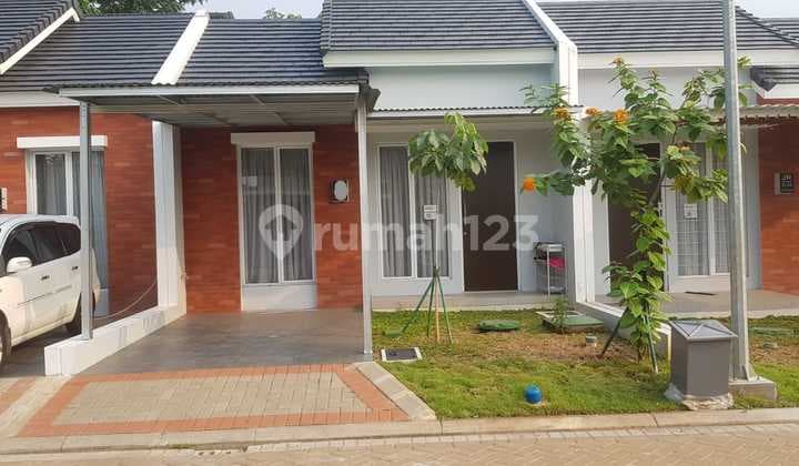 For Sale: House in U House Cluster, Bintaro Jaya, South Tangerang