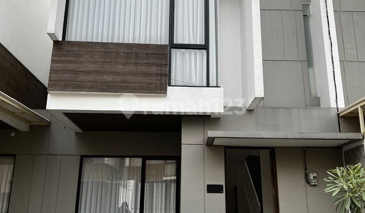 Rumah di Saka Living Townhouse Sawah Lama, Kec. Ciputat, TangSel
