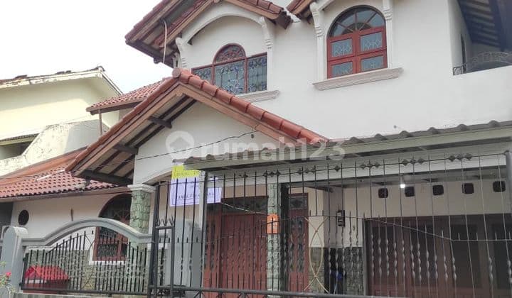 Rumah Mewah di Delman Indah Bendi Tanah Kusir Jaksel