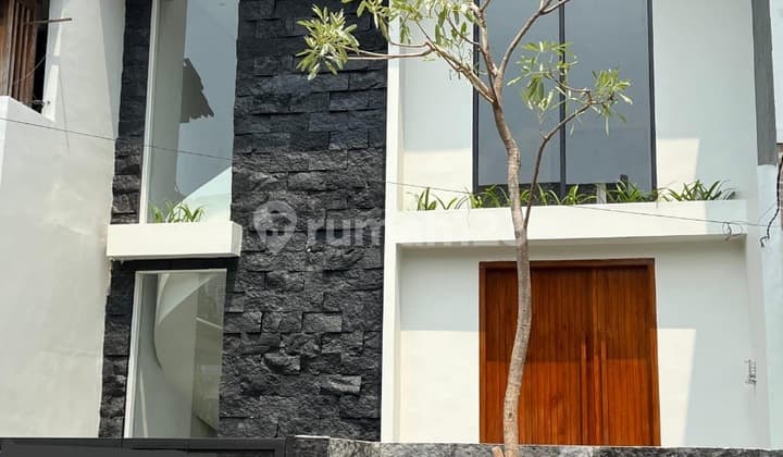 Rumah Dekat Stasiun Villa Bintaro Indah Rumah Baru Siap Huni.