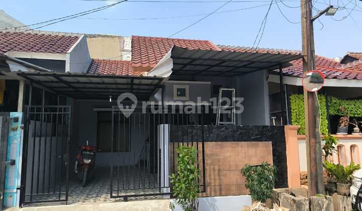 Rumah di Perumahan Simprug Poris Cipondoh Tangerang