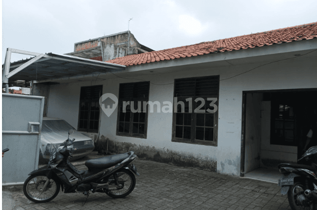 Jual Cepat Ex Ruang Usaha Konveksi di Kav Deplu Kreo Cipadu