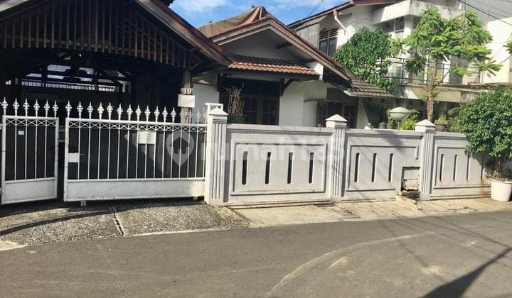 Jual Rumah Beserta Kamar Kost Dekat Station Mrt Haji Nawi