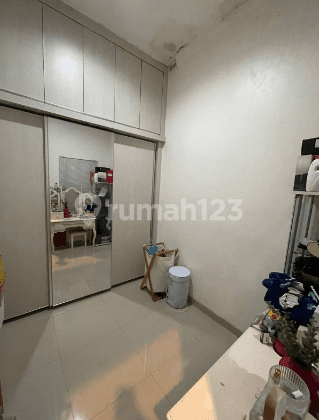 Jual Rumah Lokasi Strategis Fully Furnished di Town House Permata Cipadu
