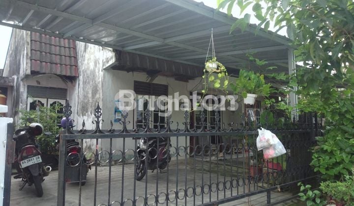 Rumah luas (Hook) harga terjangkau KM 9 Sukarame Sumatera Selatan