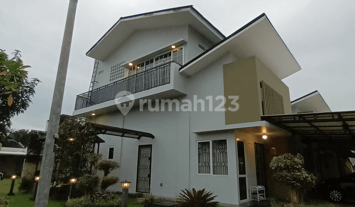 Rumah Cantik Siap Huni di Citra Grand City