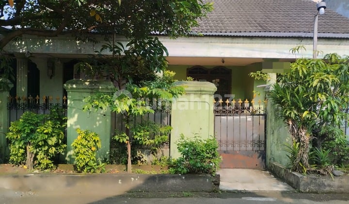 Rumah Serua, Ciputat Tangerang Selatan