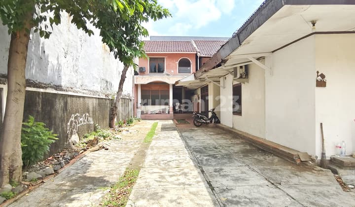 Sell Cheap Old Building Land in Cempaka Putih