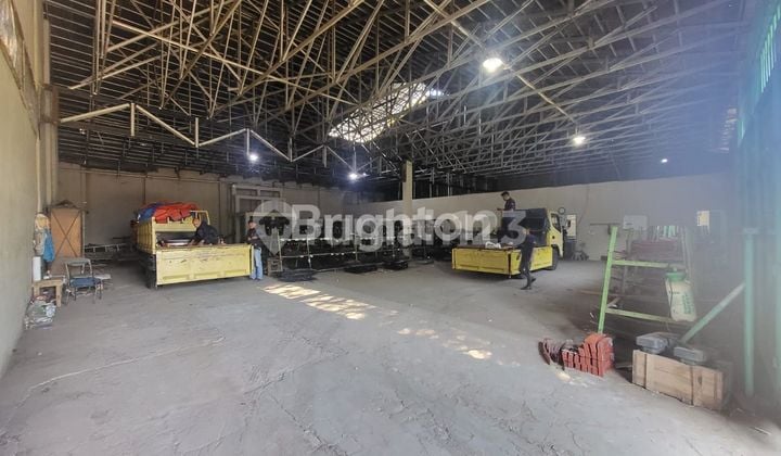 Gudang dan kantor jatinangor raya bandung - sumedang