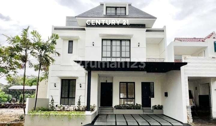 For Sale Brand New American Classic Design House in Sector 9