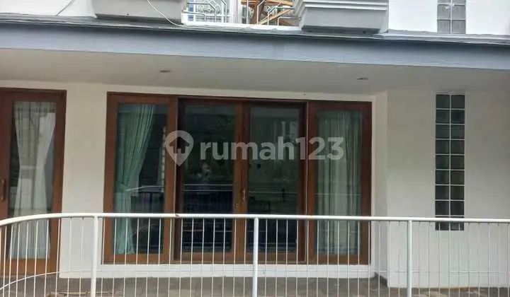 "Dijual Rumah Nyaman Daerah Cipaku Bandung Terawat Nyaman Aman