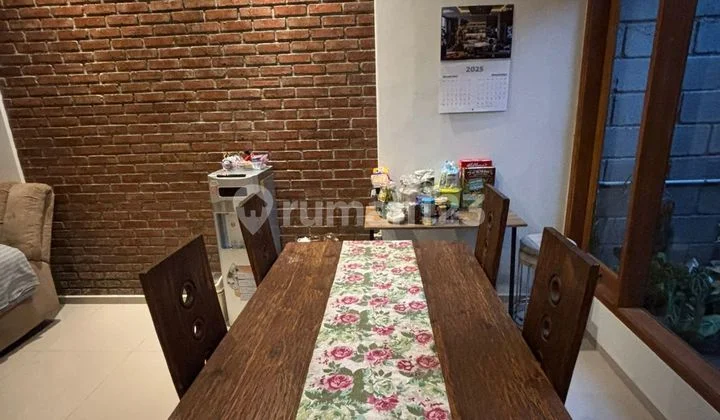 "Dijual Rumah di Komplek Pasir Kemiri Cigugur Girang Bandung