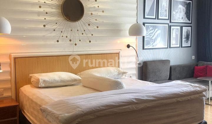 Y. Sell Furnished Apartment Dago Suites Near ITB, Unpad