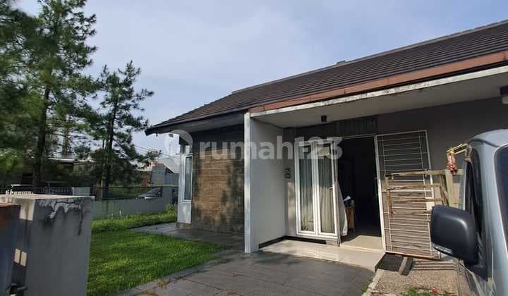 "For Rent: House at Taman Holis Indah 2 (THI 2) Bandung, close to Bpk Penabur School"
