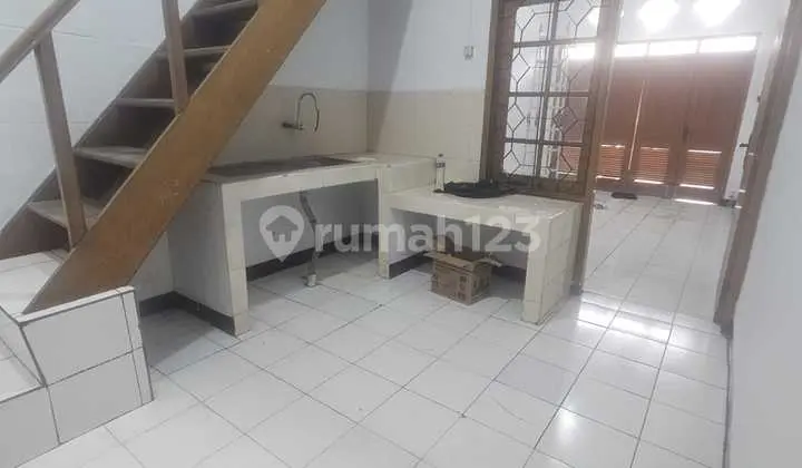 "Disewakan Rumah Taman Kopo Indah 1 (Tki 1) Bandung Lokasi Bagus