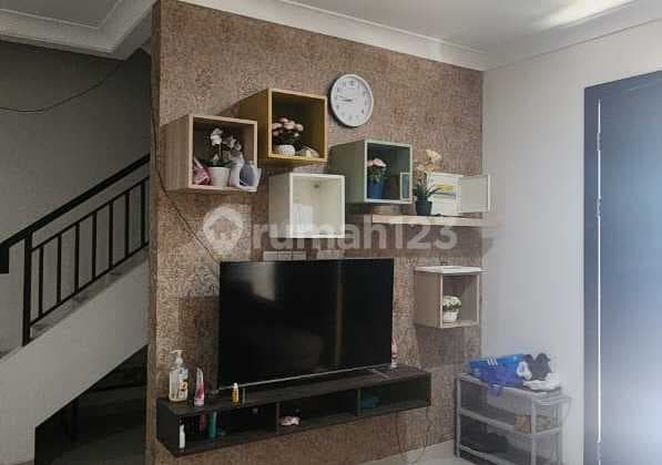 "Dsewakan Rumah Komplek Podomoro Park Bandung Amagriya Stt Telkom