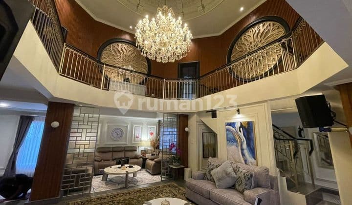 "Dijual Rumah Kawasan Elit Setiabudi Bandung, Full Furnish