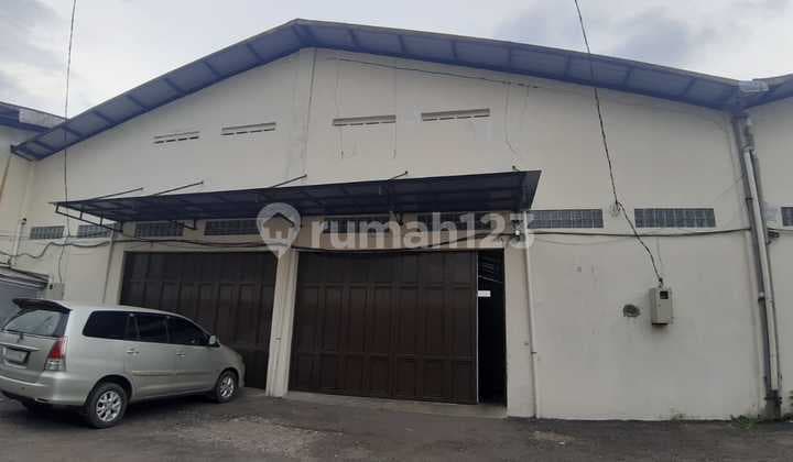 "Disewakan Gudang di Jalan Peta Bandung Strategis Akses Container