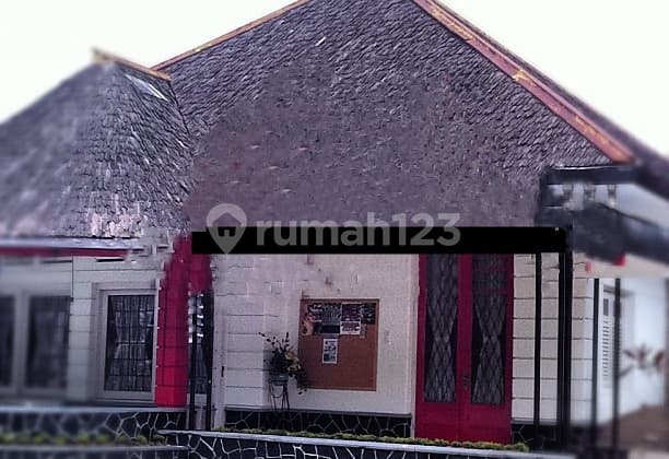 "Dijual Rumah Vintage Supratman Bandung Siap Huni,Akses Mudah