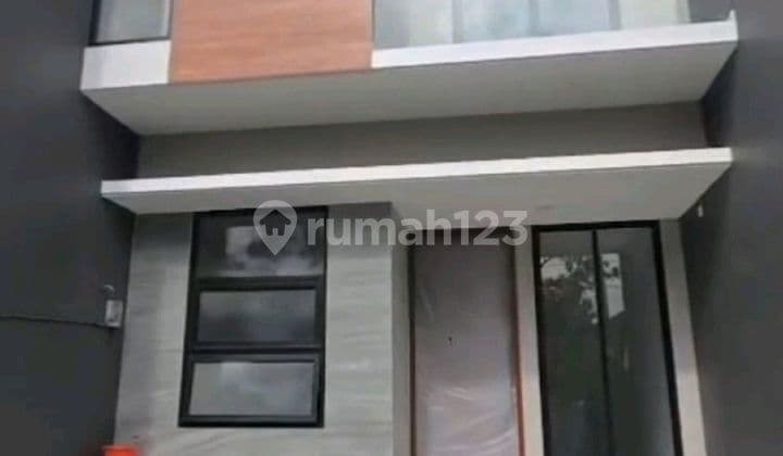 Dijual Rumah Baru Jalan Baruk - Kedung Baruk - Rungkut Surabaya Timur - Spesial Row Jalan Lebar 3,5 Mobil - Kamar Tidur 4 Plus 1 - Carport Masuk 2 Mobil Dekat Raya Merr, Galaxy Mall