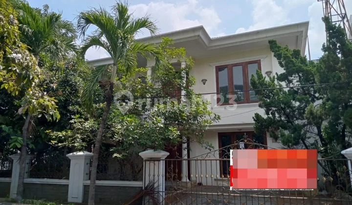 Selling Nice House in Kelapa Gading Selling Nice House in Kelapa Gading