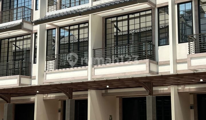 Ruko 2 Gandeng Komersial di Kelapa Gading