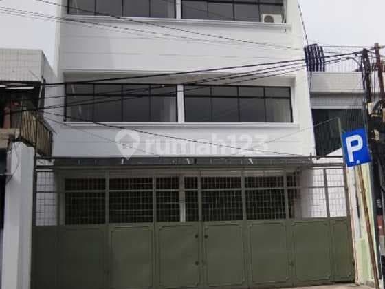 Ruko Gandeng 3Lantai Bagus di Kemayoran Jakpus