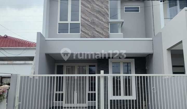 Rumah Baru Minimalis Di Manyar Lingkungan Asri SIap Huni