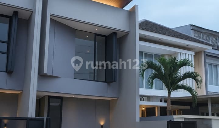 Rumah Minimalis 4Kt, Lokasi Premium Rungkut Harga 1M An