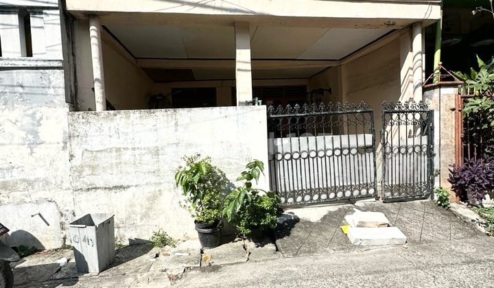 Rumah Siap Huni Dalam Komplek di Koja Jakarta Utara