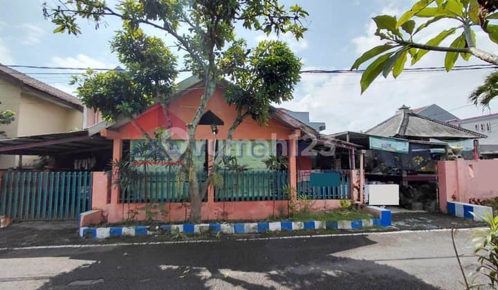 Rumah Jual Hook Lokasi Strategis Kamar Banyak Padat Penduduk