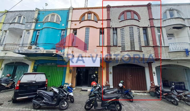 Ruko jual, komplek suhat, kawasan kuliner, dekat kampus