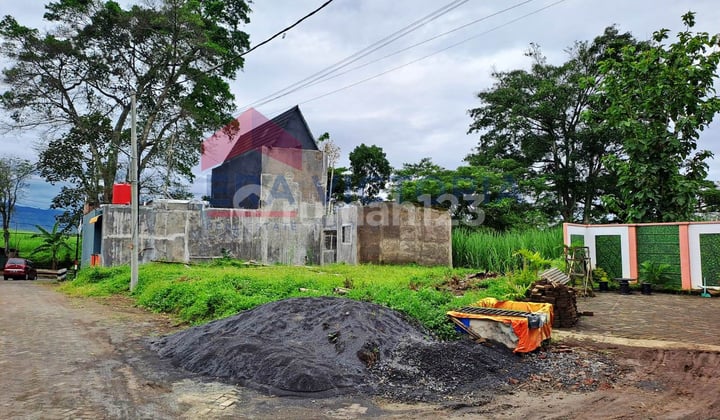 Tanah kavling, posisi hook, dalam perumahan, pinggir jalan poros