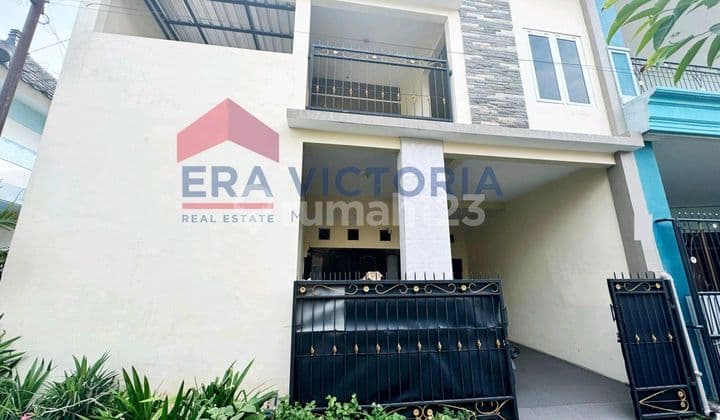 Comfortable Green House for Sale Near Hwa Ind Pasar Blimbing Suhat