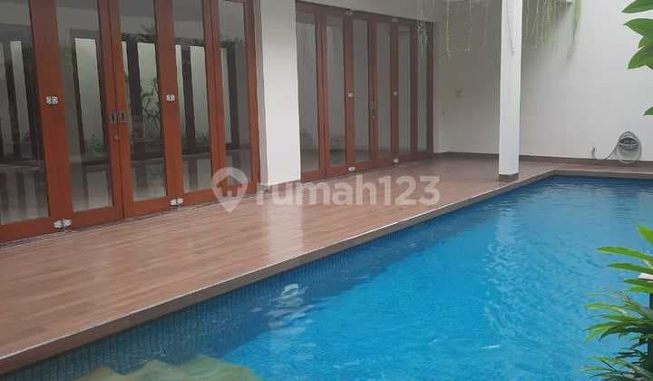 Dijual Rumah Area Premium Luas 410 Ada Swimming Pool di Cipete, Jakarta Selatan
