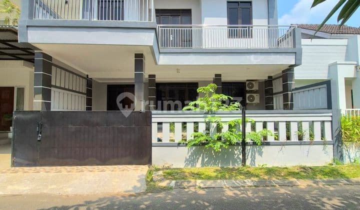 For Rent: 2-Story House in Graha Bintaro, South Tangerang - 4 BR, 4 AC Units, Freehold Title, Attractive Price