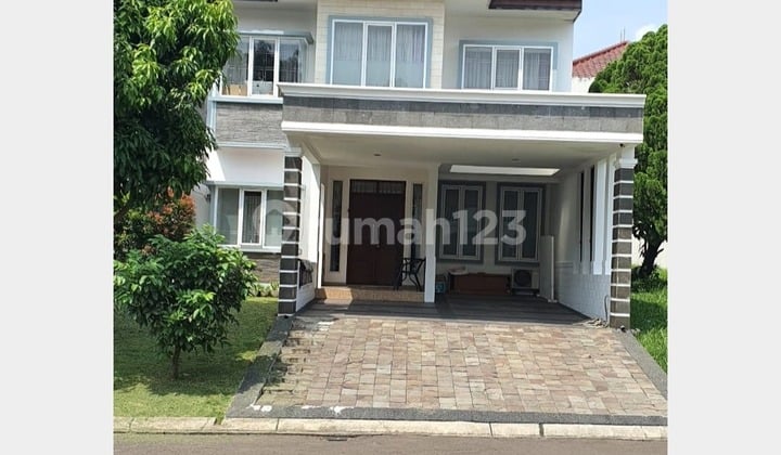 Rumah Bagus Rpaih 2 Lantai Megah Kota Wisata LT 200 LB 400 Nego
