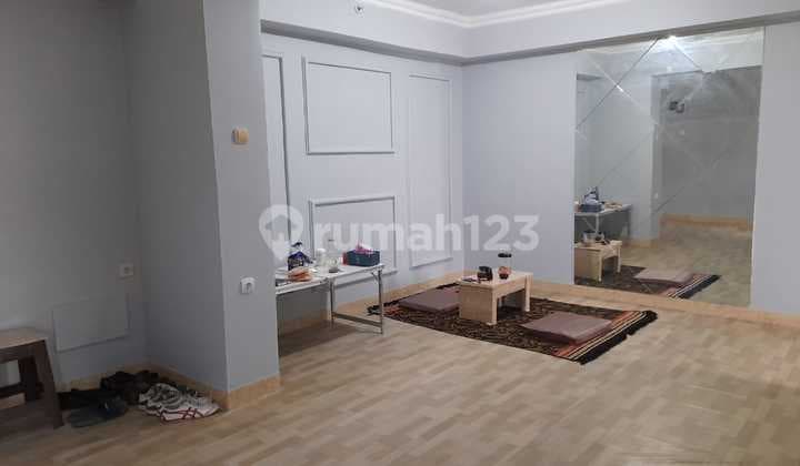 Apartment 3 BR Unfurnished