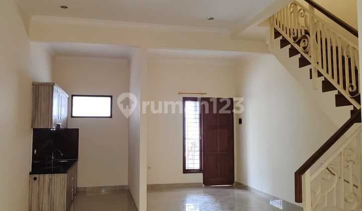Rumah Siap Huni Unfurnished SHM Ciganjur, Jakarta Selatan