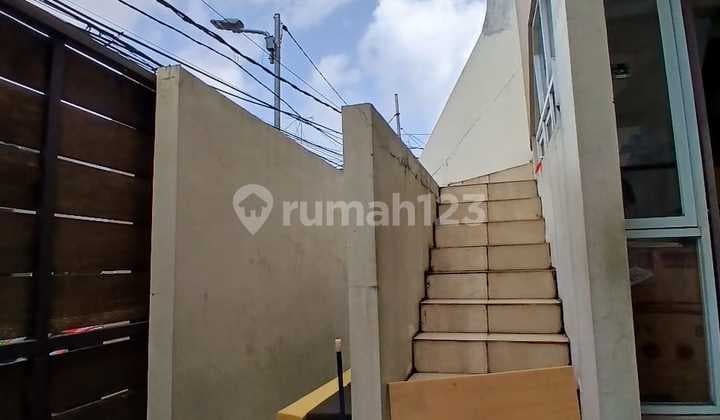 2.5-Storey House in Gunung Sahari - Land Area 110 M2