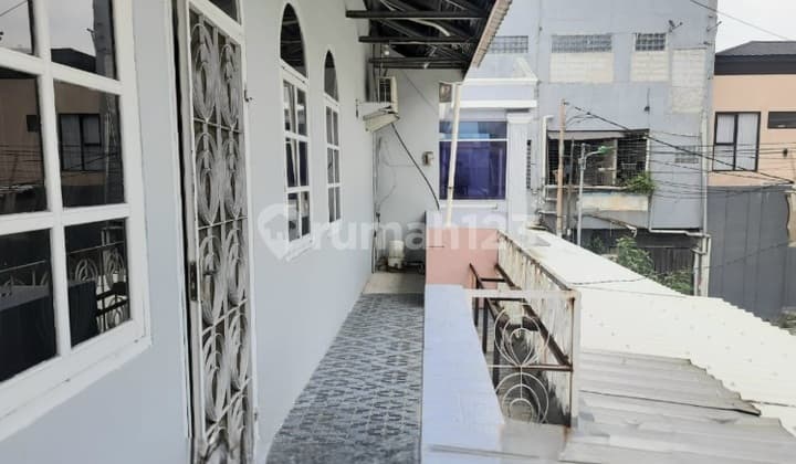 Rumah Hadap Barat di Sunter Agung - 2 Lantai