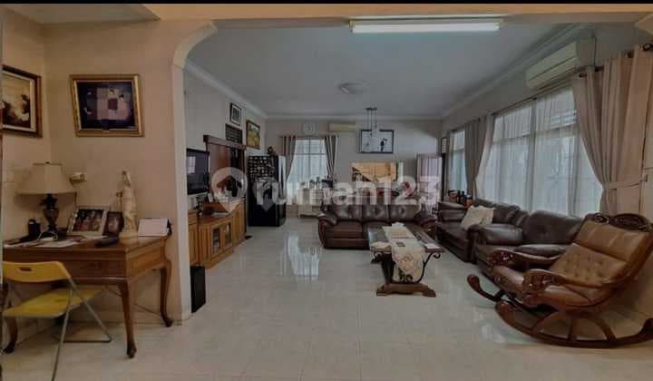Nice House in Modernland, Tangerang - 2 Floors!