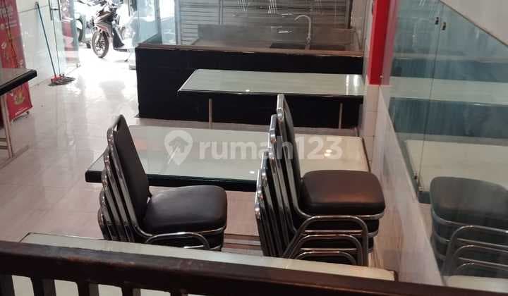 Ruko Hadap Timur di Boulevard Raya, Kelapa Gading - Luas Tanah 72 M2