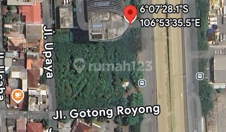 6,000 M2 Plot by Yos Sudarso Main Road