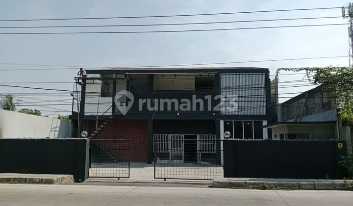 Rumah Kost di Cikampek, Karawang - LB 320 m2, 11 KT!