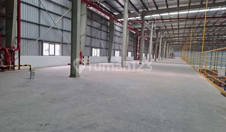Gudang 10.000 M2 di Delta Silicon 8, Bekasi Gudang 10.000 M2 di Delta Silicon 8, Bekasi