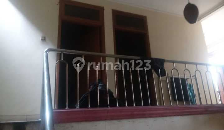 Rumah Komersil di Jakarta Timur, Lokasi Strategis!