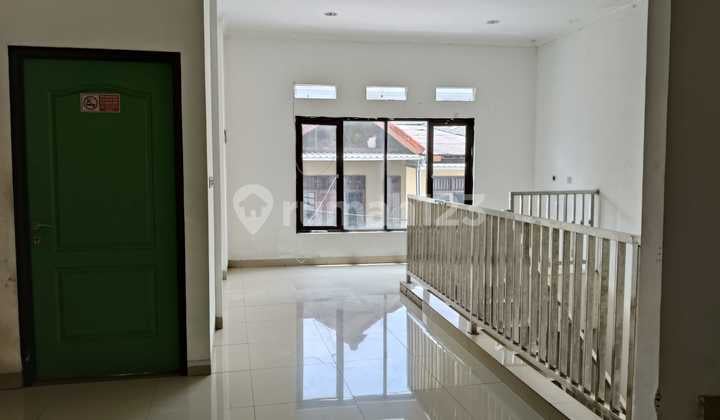 Ruko di Percetakan Negara Raya - Sudah Tinggi Dari Jalan, Bebas Banjir